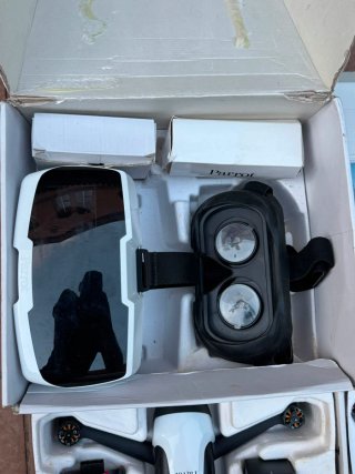 Drones Parrot (2) + Accesorios