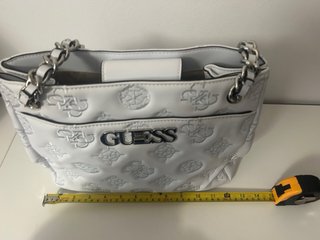 Bolso Guess Blanco Estampado Cadenas