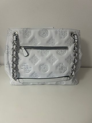 Bolso Guess Blanco Estampado Cadenas