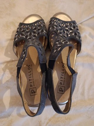 Sandalias Pitillos Talla 36 Negro/Dorado