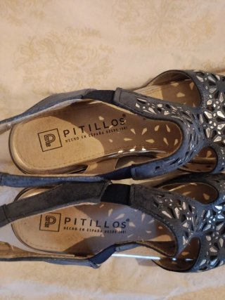 Sandalias Pitillos Talla 36 Negro/Dorado