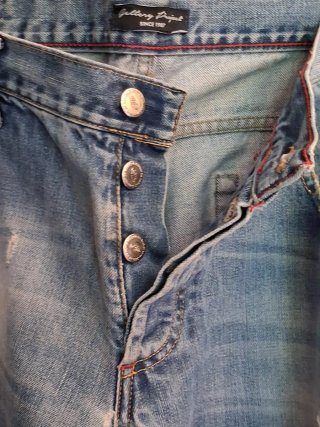 Pantaloni uomo strappati