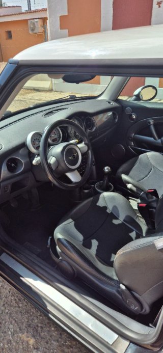 MINI Cooper 2005