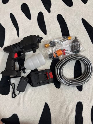 Pistola de agua negra