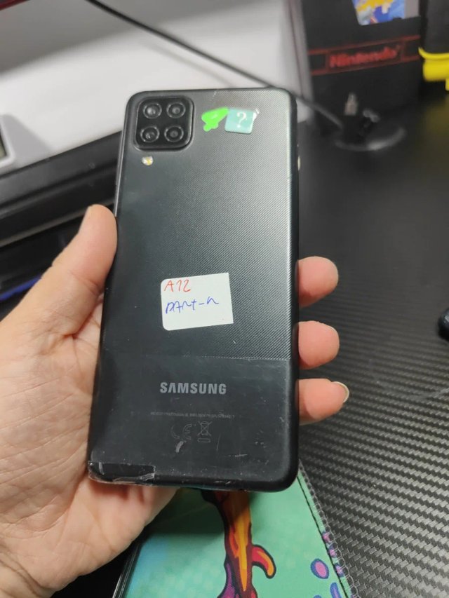 Samsung A22 5G, A12, M12 (Negro, Azul)