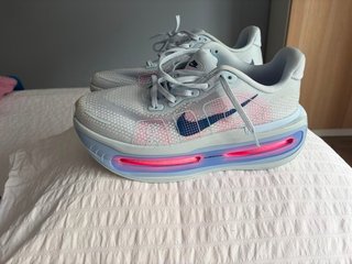 Nike Vomero premium