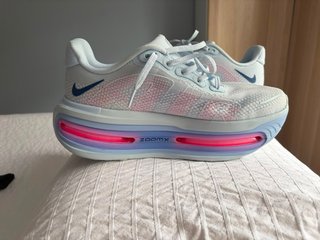 Nike Vomero premium