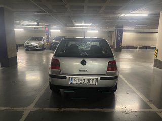 Volkswagen Golf 2001