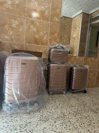 Conjunto de 3 maletas rígidas color oro rosa