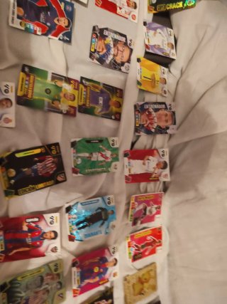 Colección cartas fútbol y Pokémon