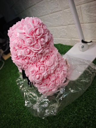 Oso de peluche rosa flores San Valentín