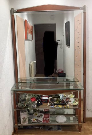 VENDO ESPEJO Y MESA DE CRISTAL