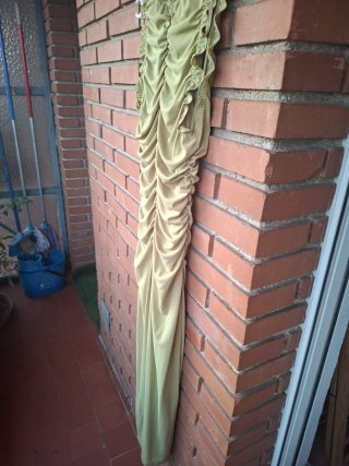 Vestido Zara verde oliva Talla M