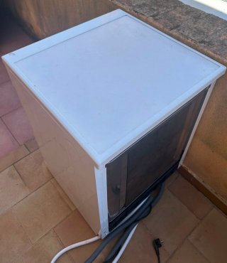 Lavavajillas blanco