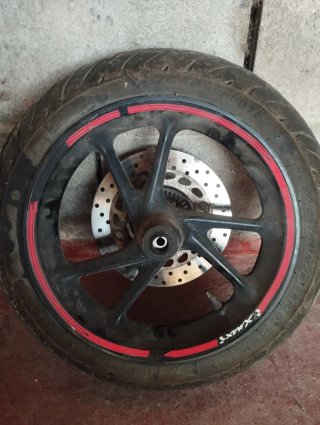 Rueda Delantera xmax nueva