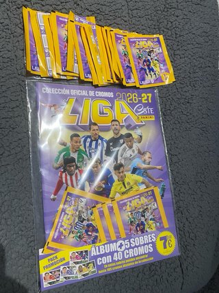 Álbum y 20sobres cromos LaLiga 2026-27