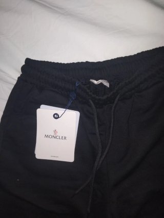 Moncler Shorts Negros
