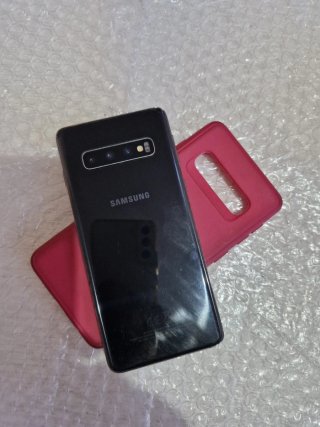 Samsung Galaxy S10 Negro + Funda Roja