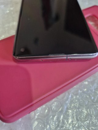 Samsung Galaxy S10 Negro + Funda Roja