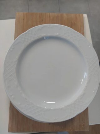 Platos para uso en restaurante o doméstico