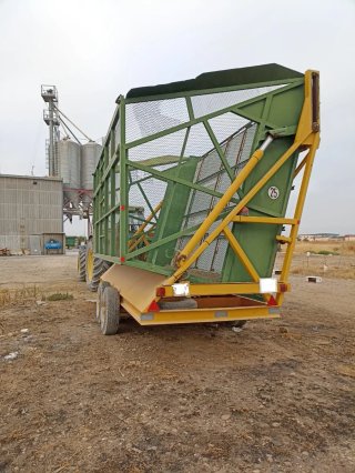 Cosechadora de algodón John Deere