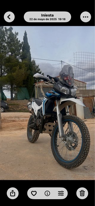VOGE 300 Rally