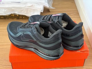 Nike Pegasus Premium Negro/Gris