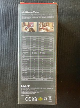 Medidor Pinza Digital UNI-T UT210E