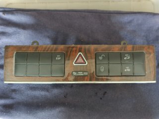 Comando consola central Mercedes W203