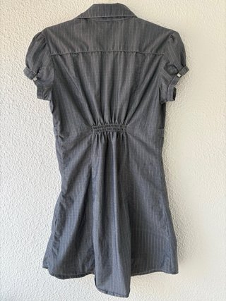 Camisa manga corta.