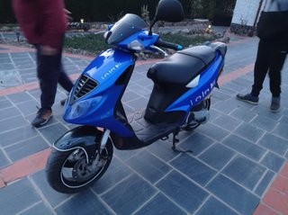 Moto 49cc Piaggio NRG50 MC3