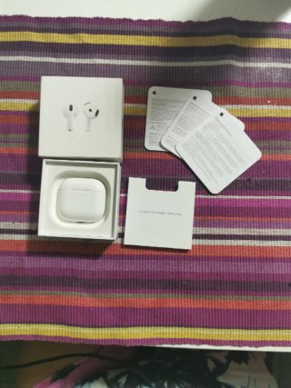 Apple AirPods 4 Originali + Scontrino