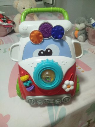 Correpasillos Chicco Coche