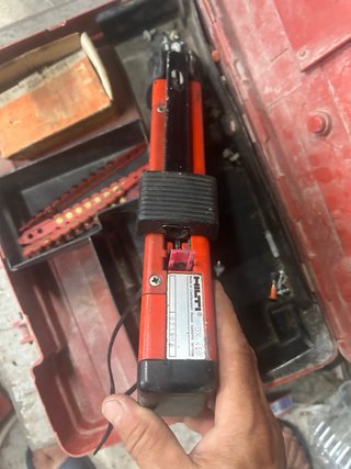 Hilti DX 450 pistola puas hormigon