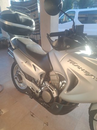 Honda Transalp 650cc