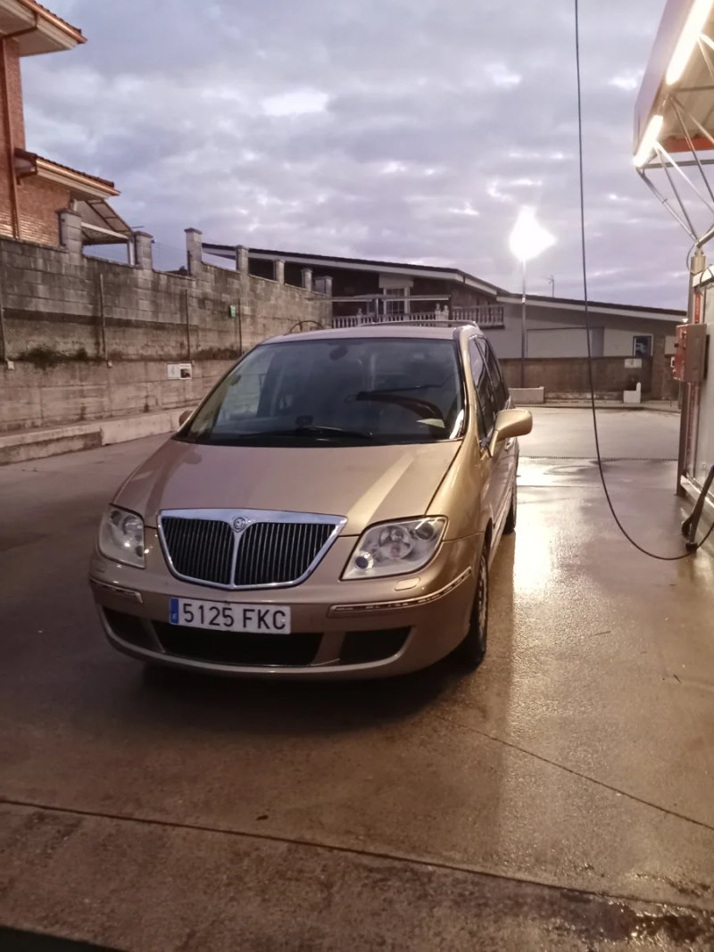 Lancia Phedra 2007 - foto 1