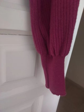 Jersey SHEIN volantes fucsia talla M