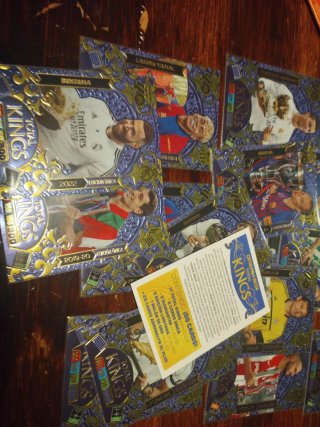 Dream Box Total Kings 25-26 Adrenalyn Panini abier