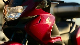 Honda Deauville NT700V Rojo