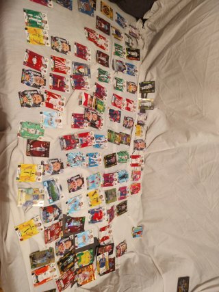Lote Cartas Pokémon y Fútbol