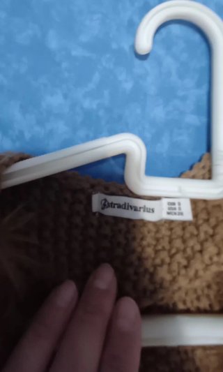 Chaleco pelo Stradivarius marrón