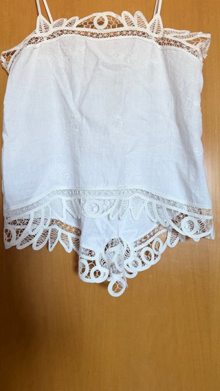 Blusa lino bordada ZW Collection Zara
