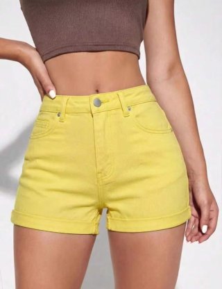 Pantalón corto Shein amarillo