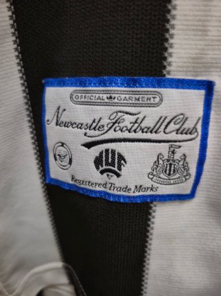 Newcastle United 1995–1997 Away Shirt Brown Ale TL
