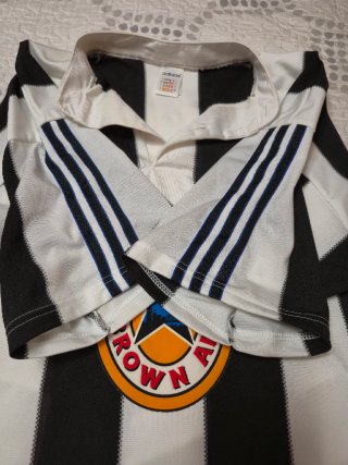 Newcastle United 1995–1997 Away Shirt Brown Ale TL