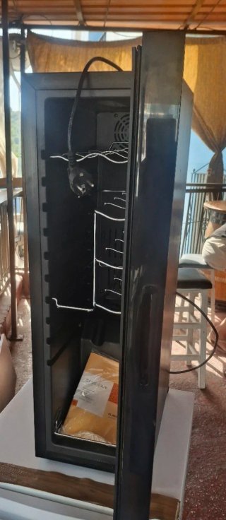 Nevera de vinos Klarstein