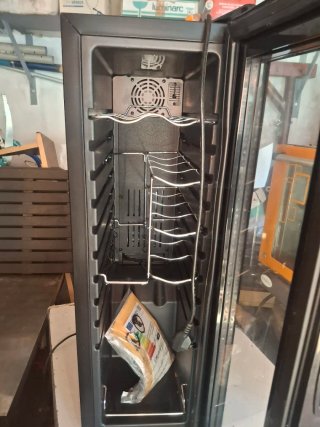 Nevera de vinos Klarstein