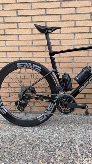Berria Belador BR Sram Force