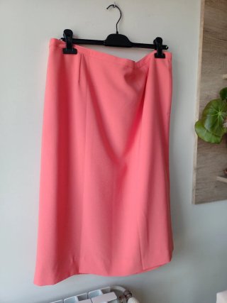 Falda Tiempo y Moda rosa