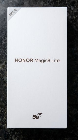 Honor Magic 8 Lite Verde Seminuevo con su caja.